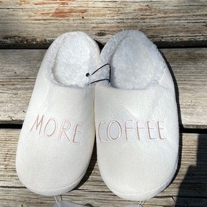 Rest Your Soles Women’s Slippers New